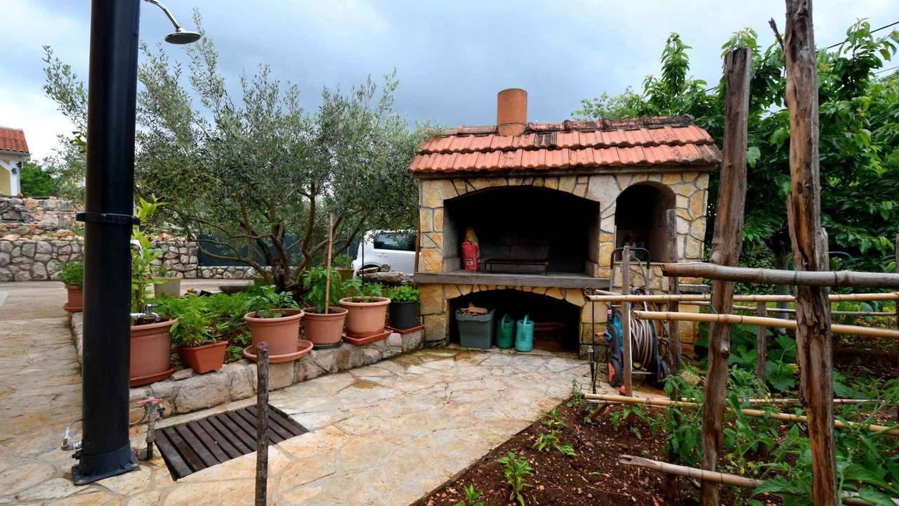Photo of Outdoor in Gabonjin