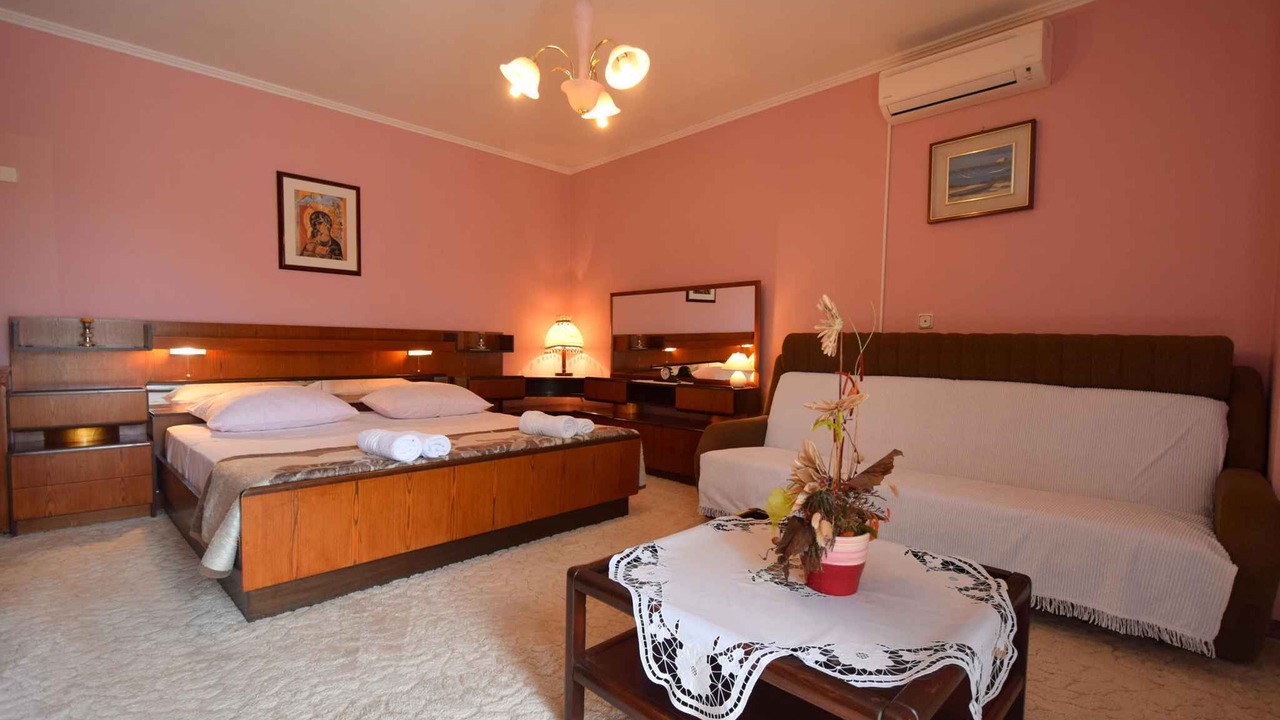 Photo of Bedroom in Gabonjin