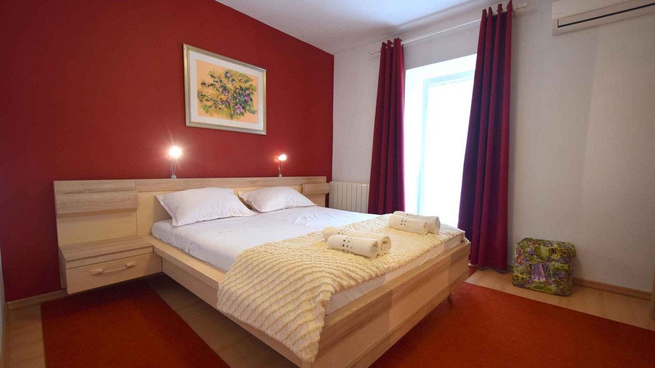 Photo of Bedroom in Gabonjin