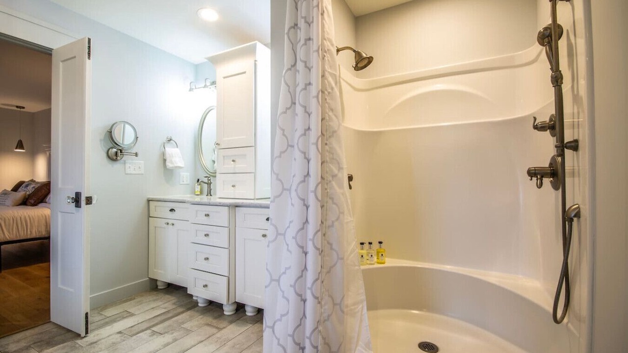 Photo of Bathroom in Rolla