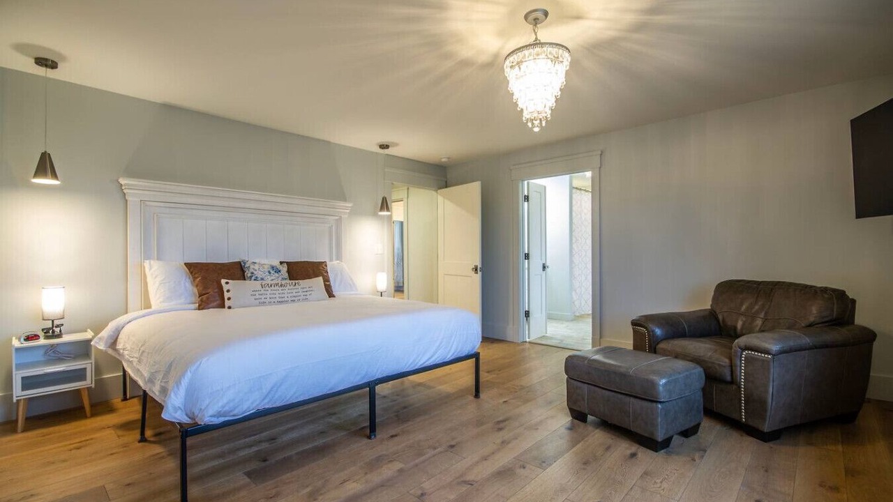 Photo of Bedroom in Rolla