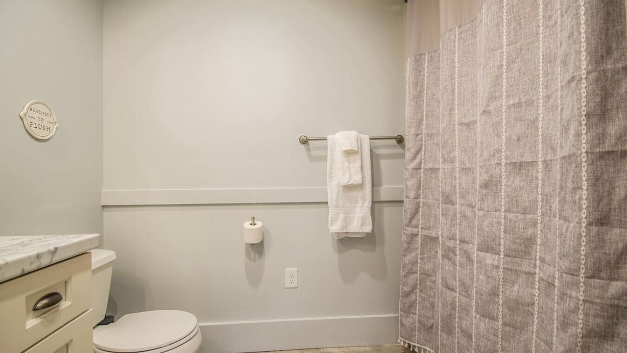 Photo of Bathroom in Rolla