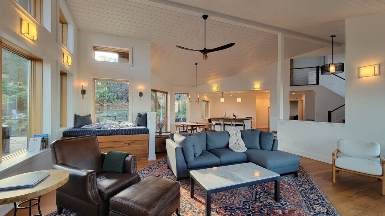 Photo of Bedroom in Ashland