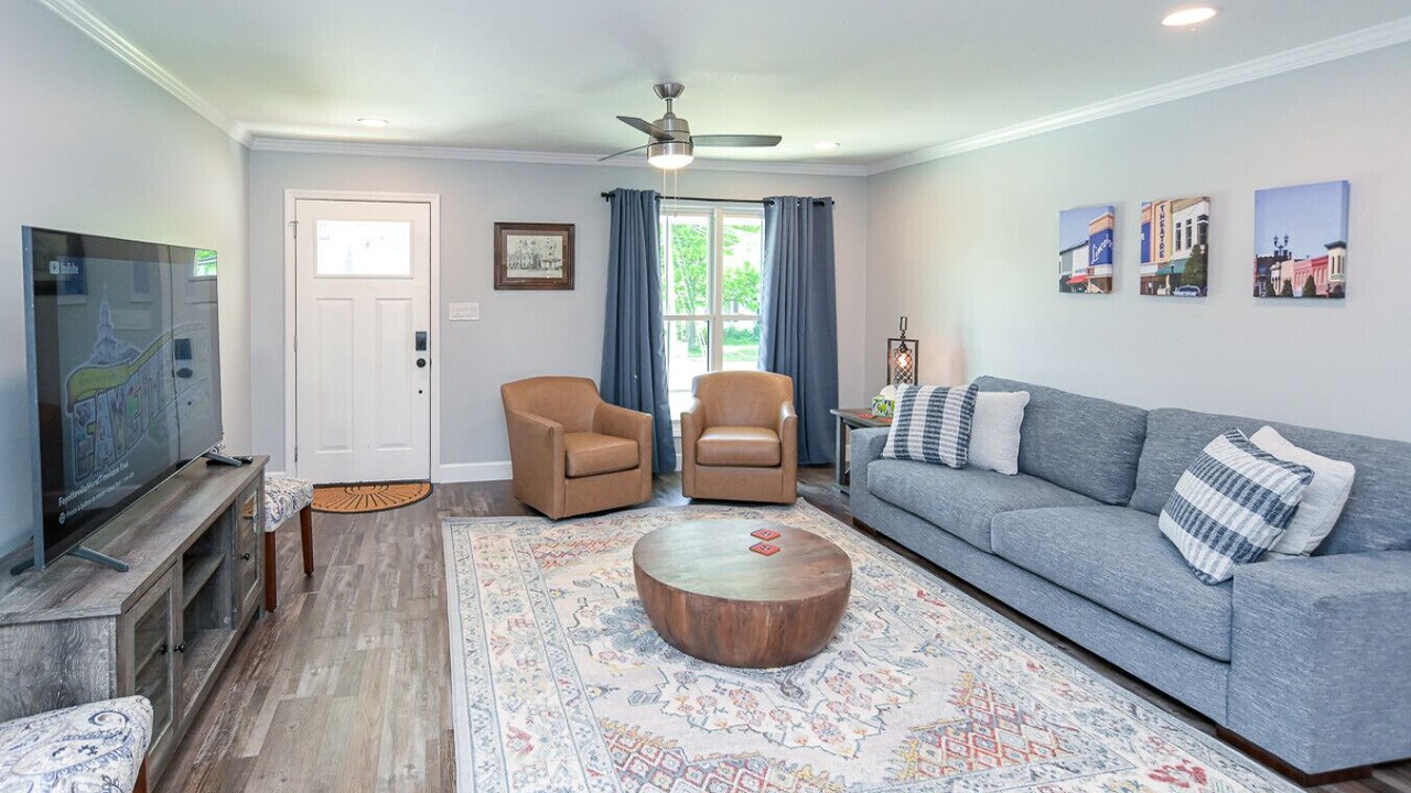 Photo of Livingroom in Fayetteville
