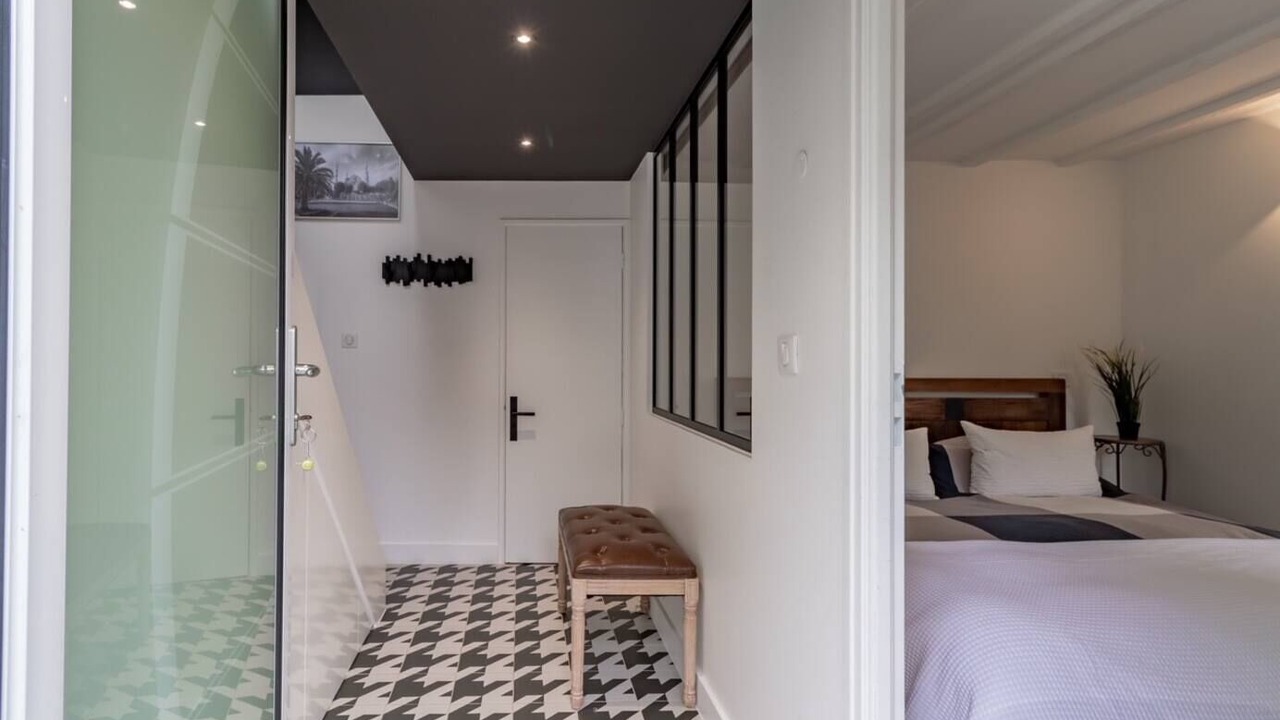 Photo of Bedroom in Neuville-sur-Oise