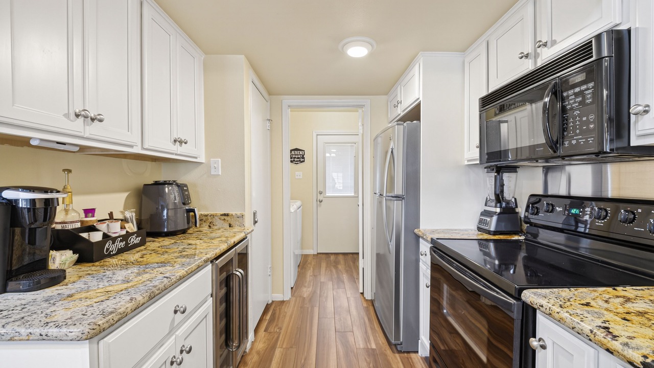 Photo of Kitchen in April Sound