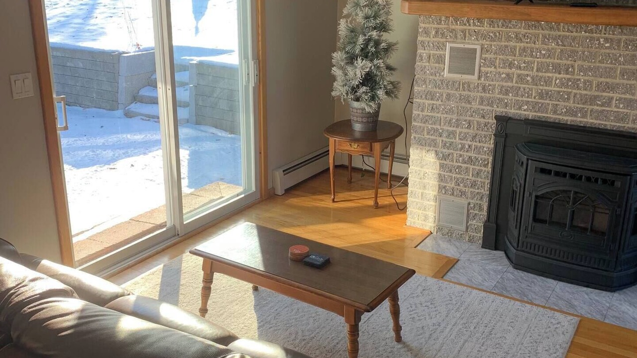 Photo of Livingroom in Fort Kent Mills