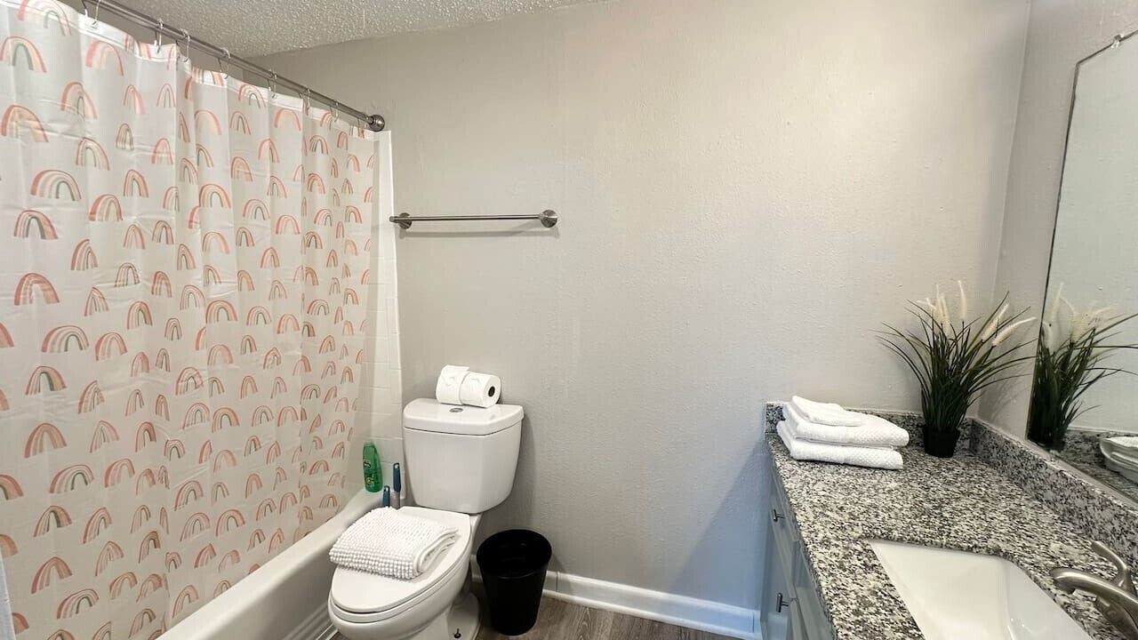Photo of Bathroom in Nassau Bay