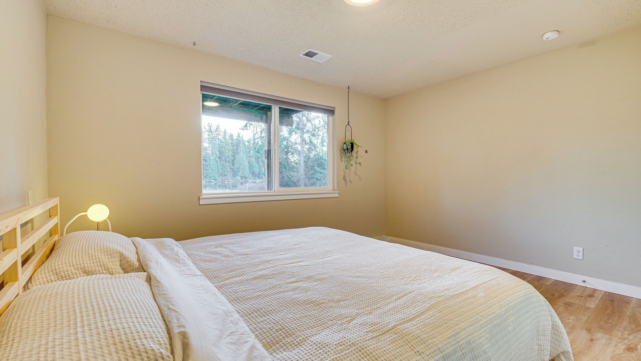 Photo of Bedroom in Silver Lake