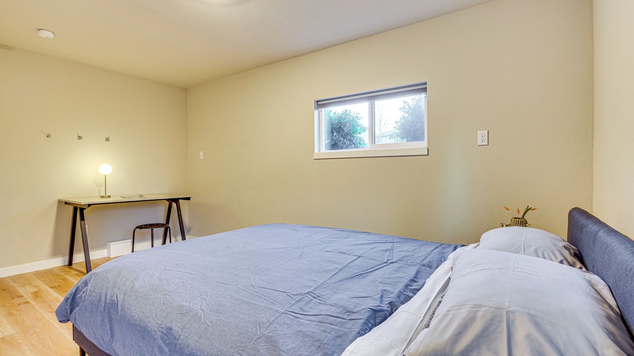 Photo of Bedroom in Silver Lake