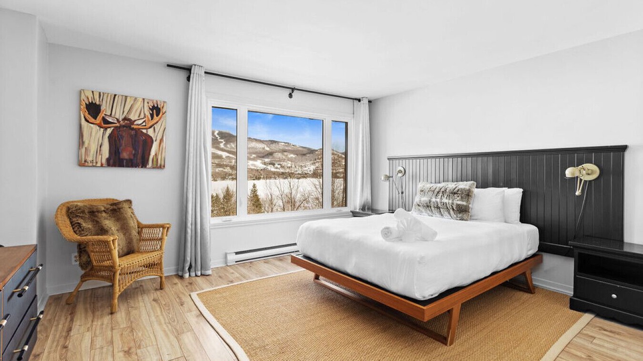 Photo of Bedroom in Mont-Tremblant