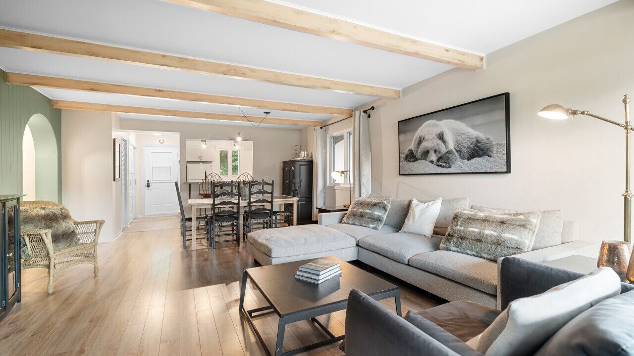 Photo of Livingroom in Mont-Tremblant