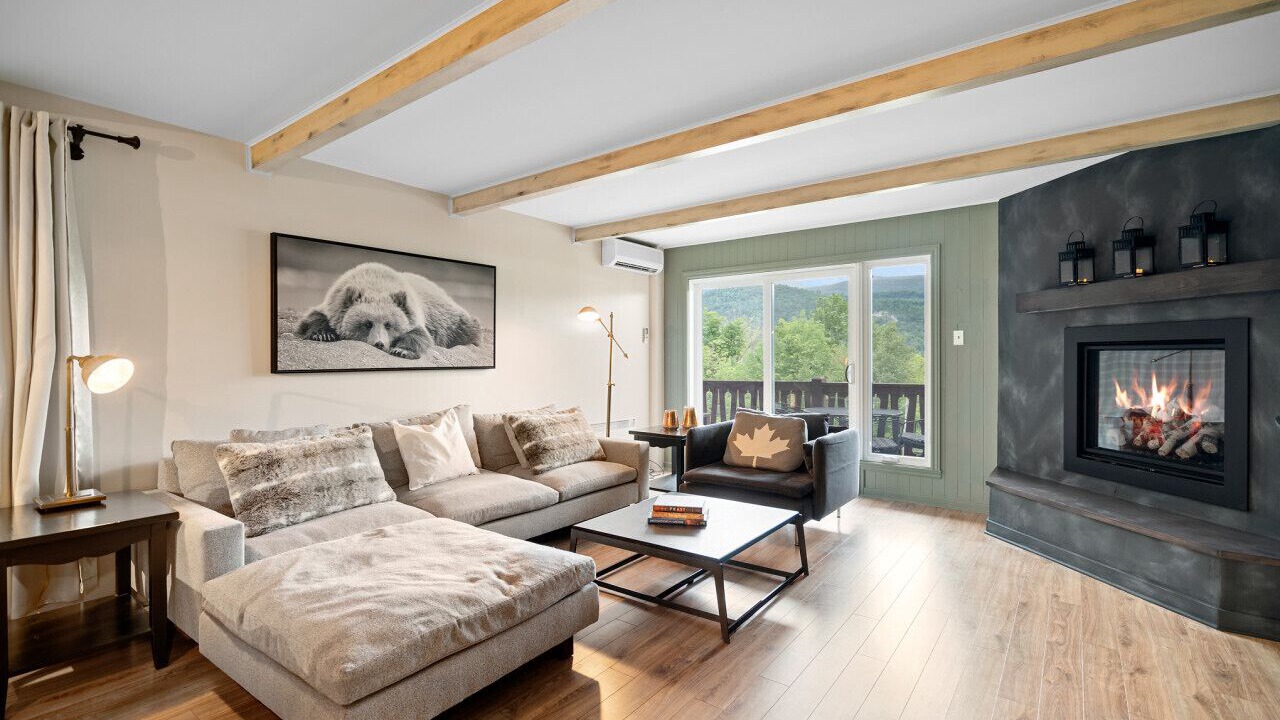 Photo of Livingroom in Mont-Tremblant