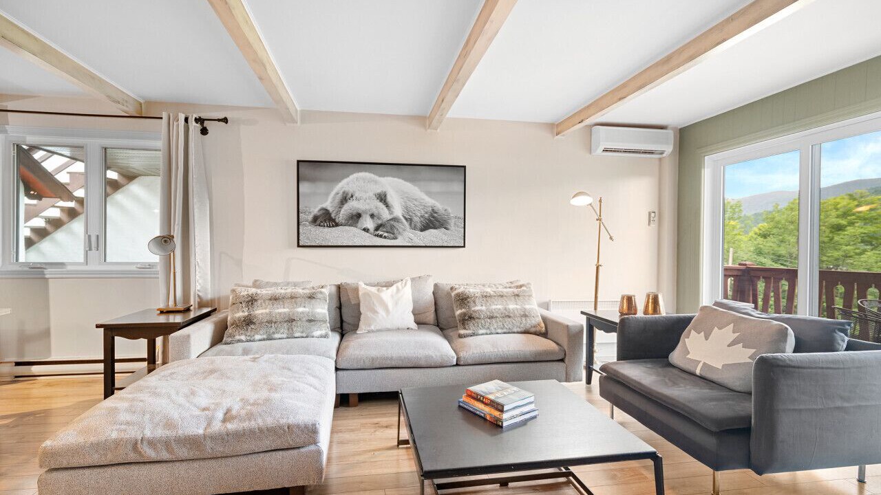 Photo of Livingroom in Mont-Tremblant