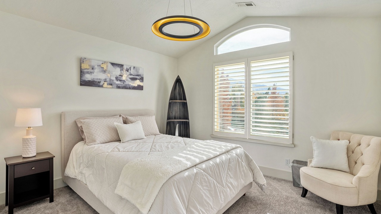 Photo of Bedroom in Cottonwood Heights