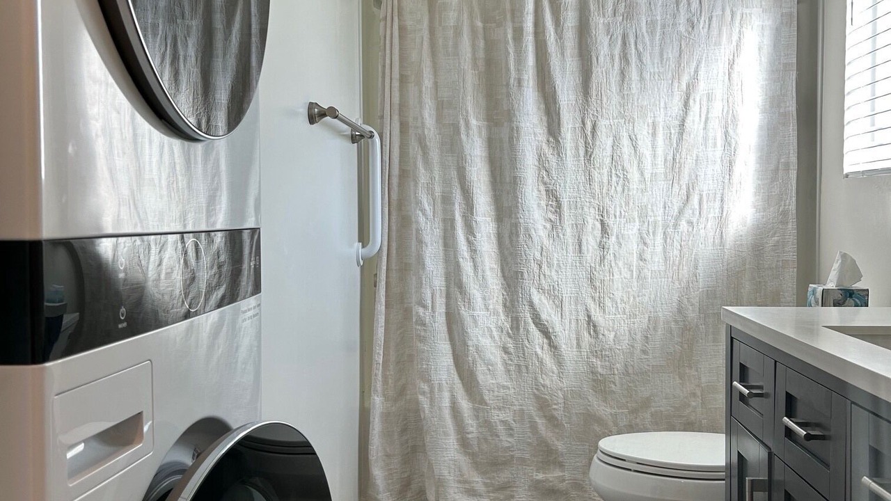 Photo of Bathroom in Grover Beach