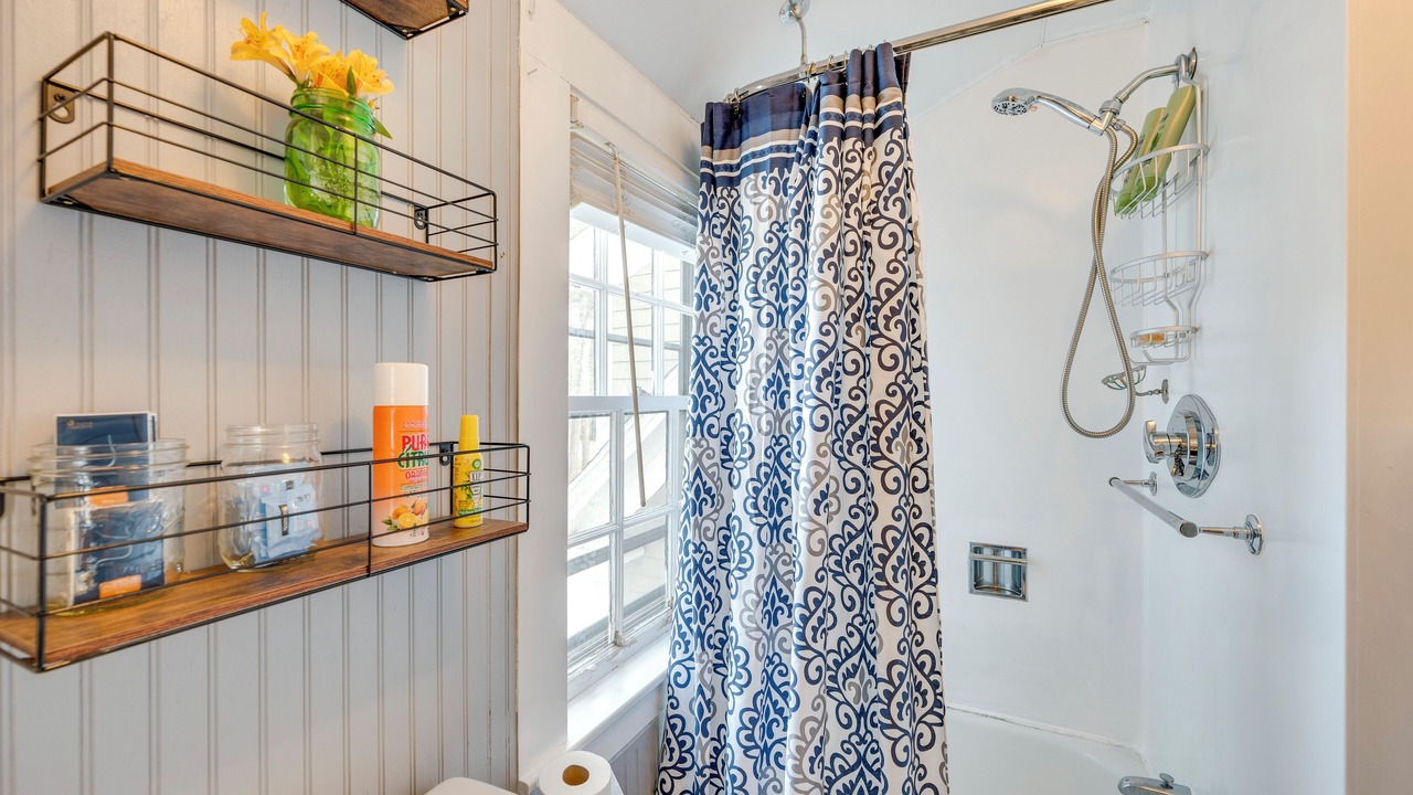 Photo of Bathroom in North Conway