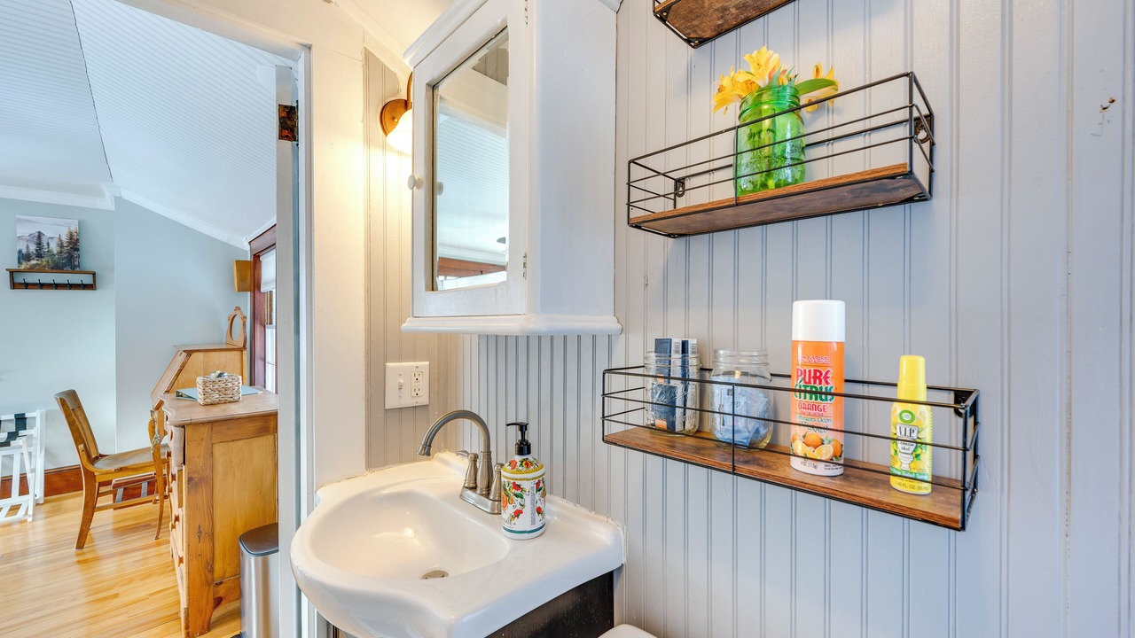 Photo of Bathroom in North Conway