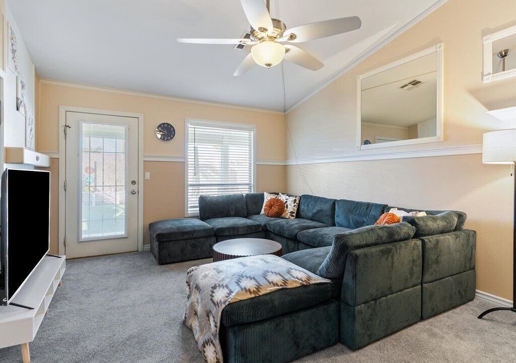 Photo of Livingroom in North Las Vegas