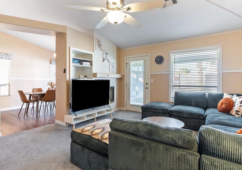 Photo of Livingroom in North Las Vegas