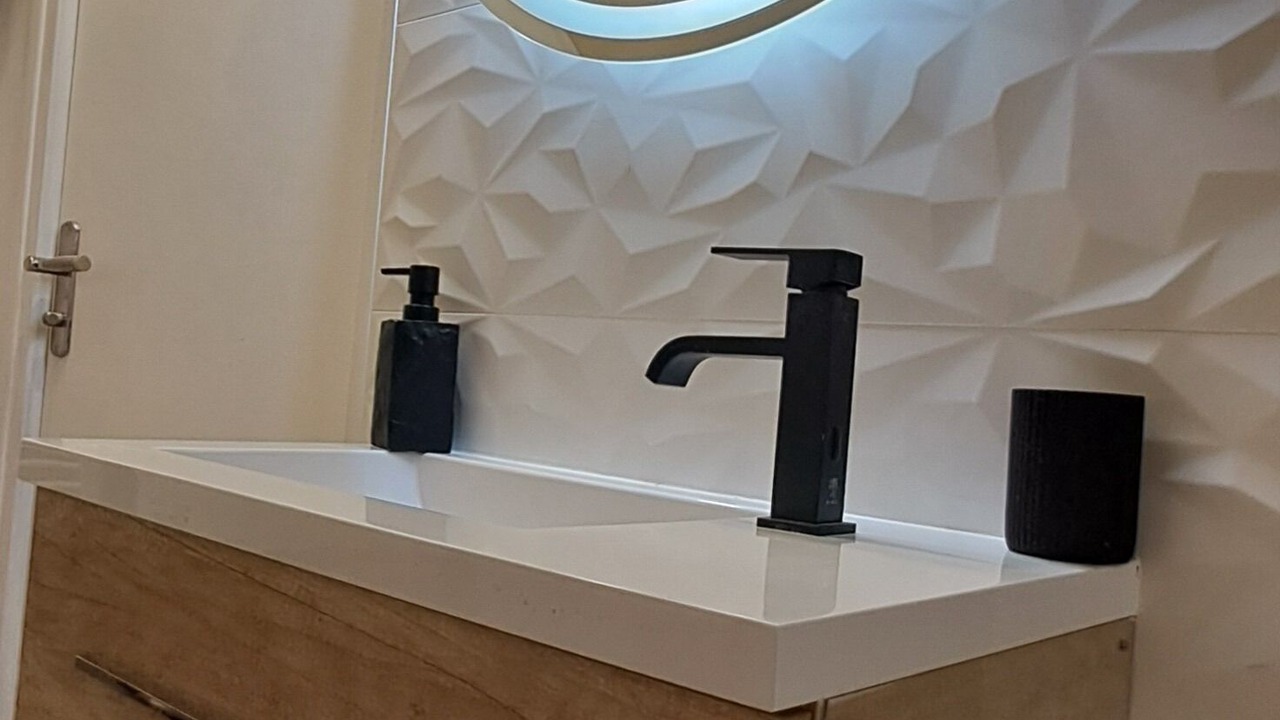 Photo of Bathroom in Cholet
