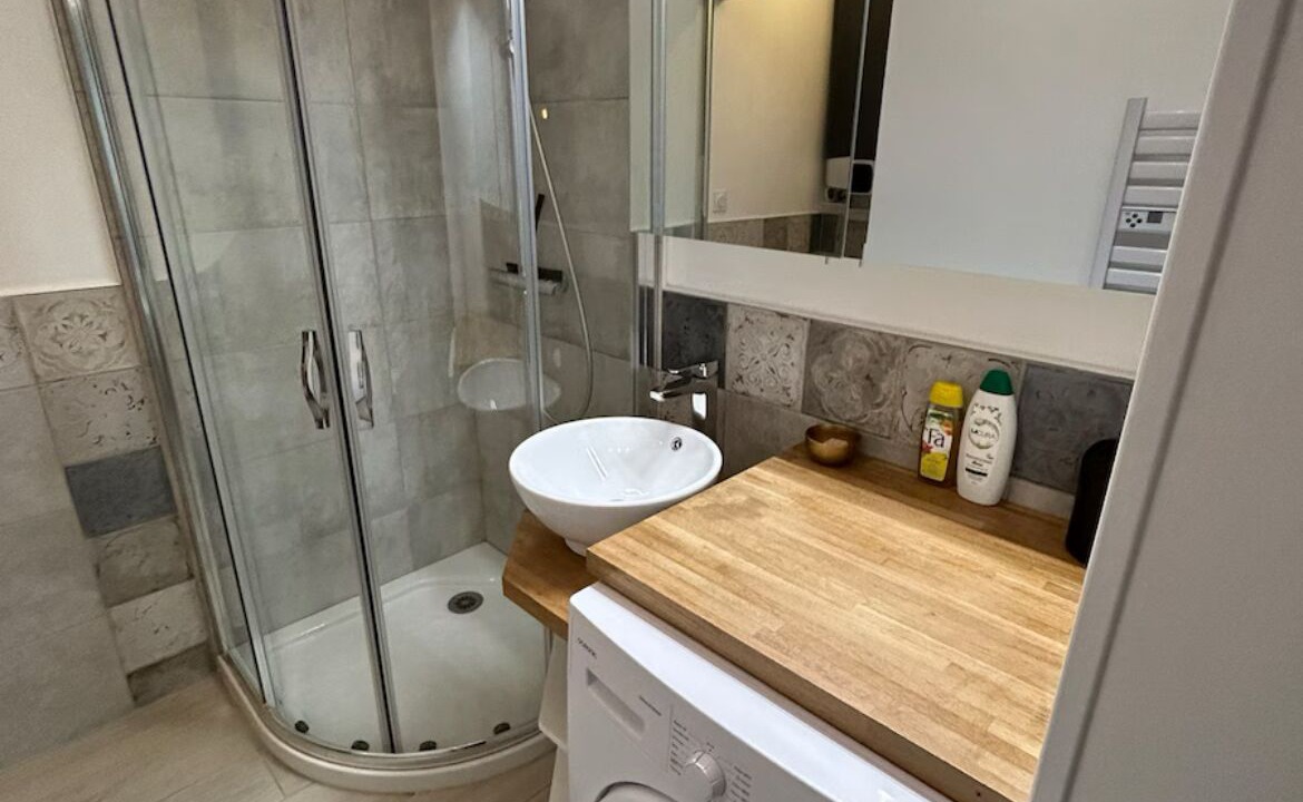 Photo of Bathroom in Gouvieux