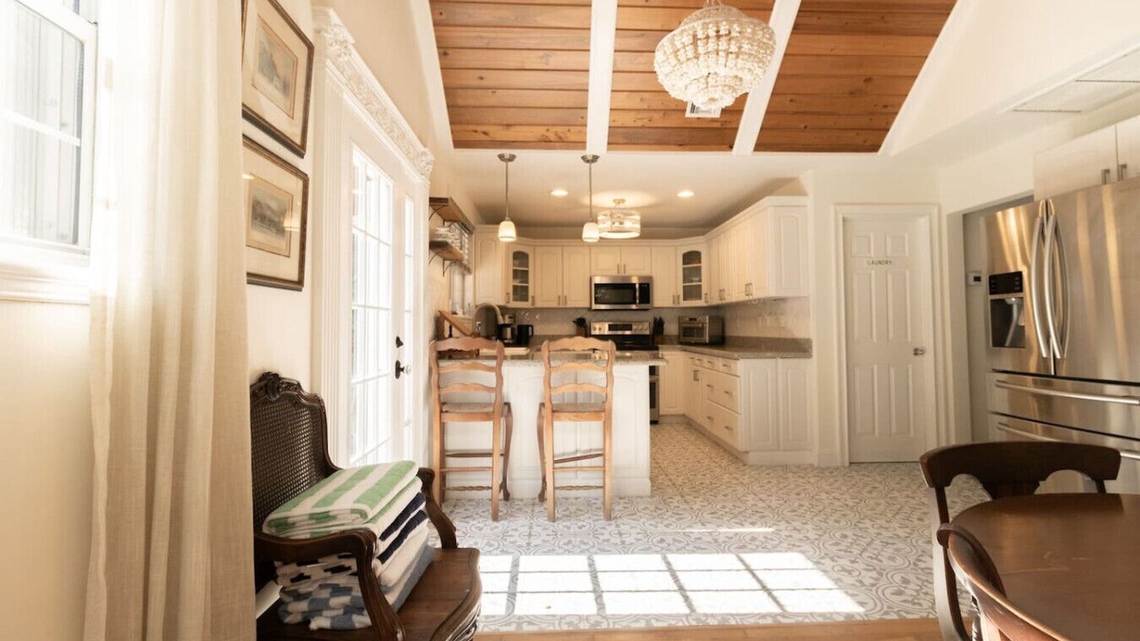 Photo of Kitchen in Pine Gardens North
