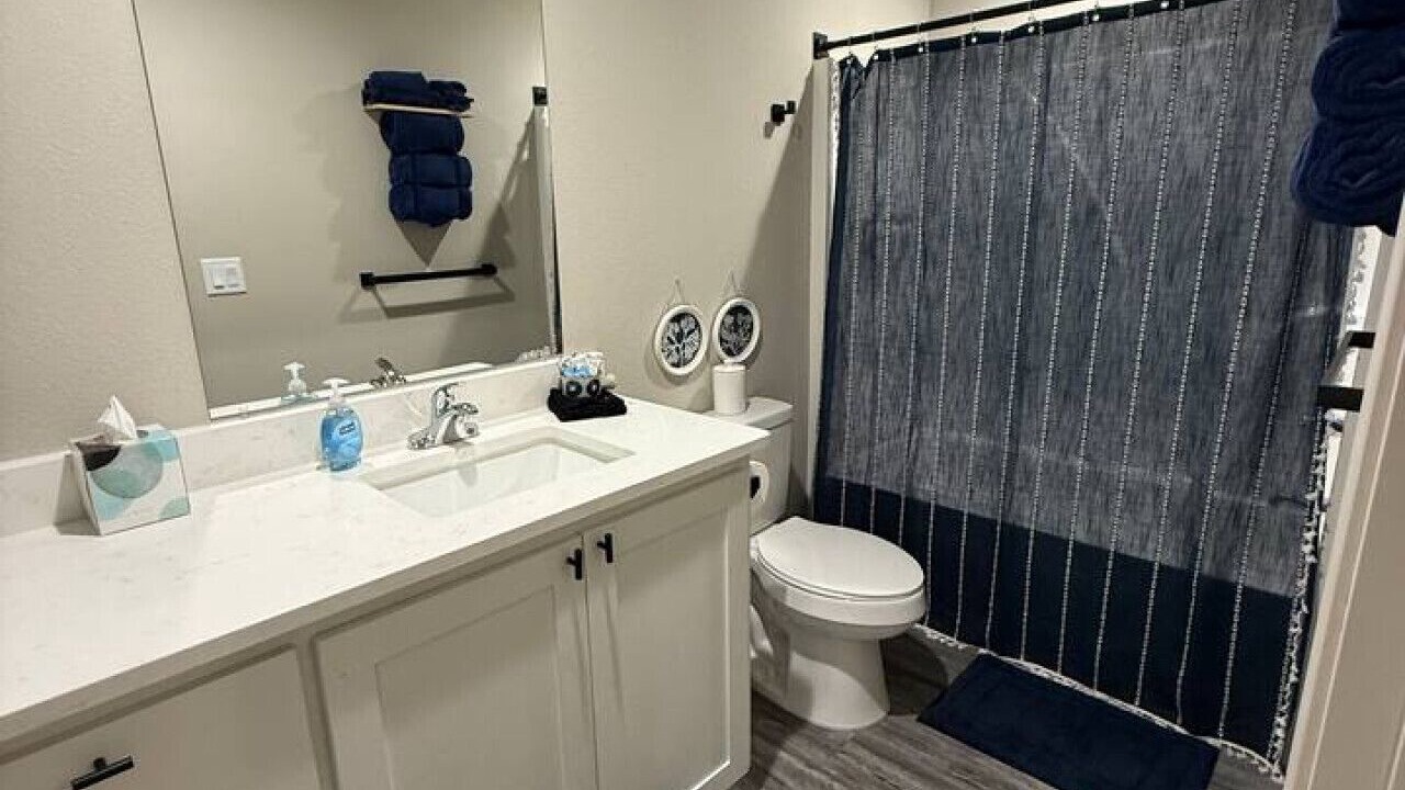 Photo of Bathroom in Portales
