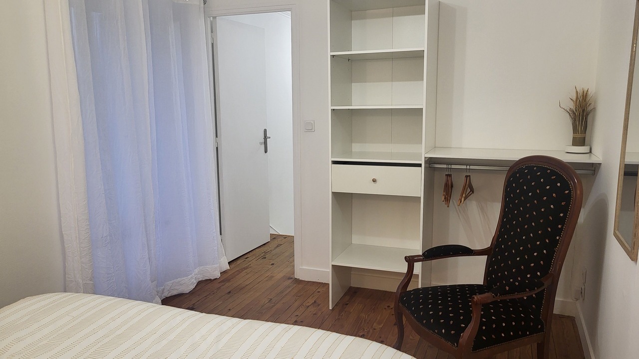 Photo of Bedroom in Dinan