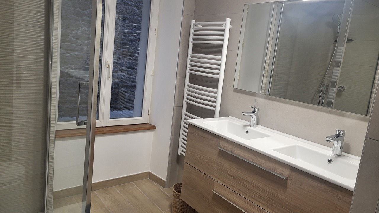 Photo of Bathroom in Dinan