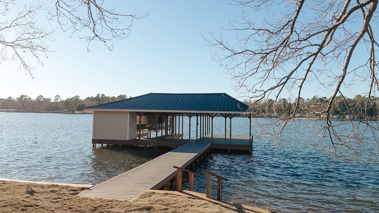 Photo of Outdoor in Dogwood