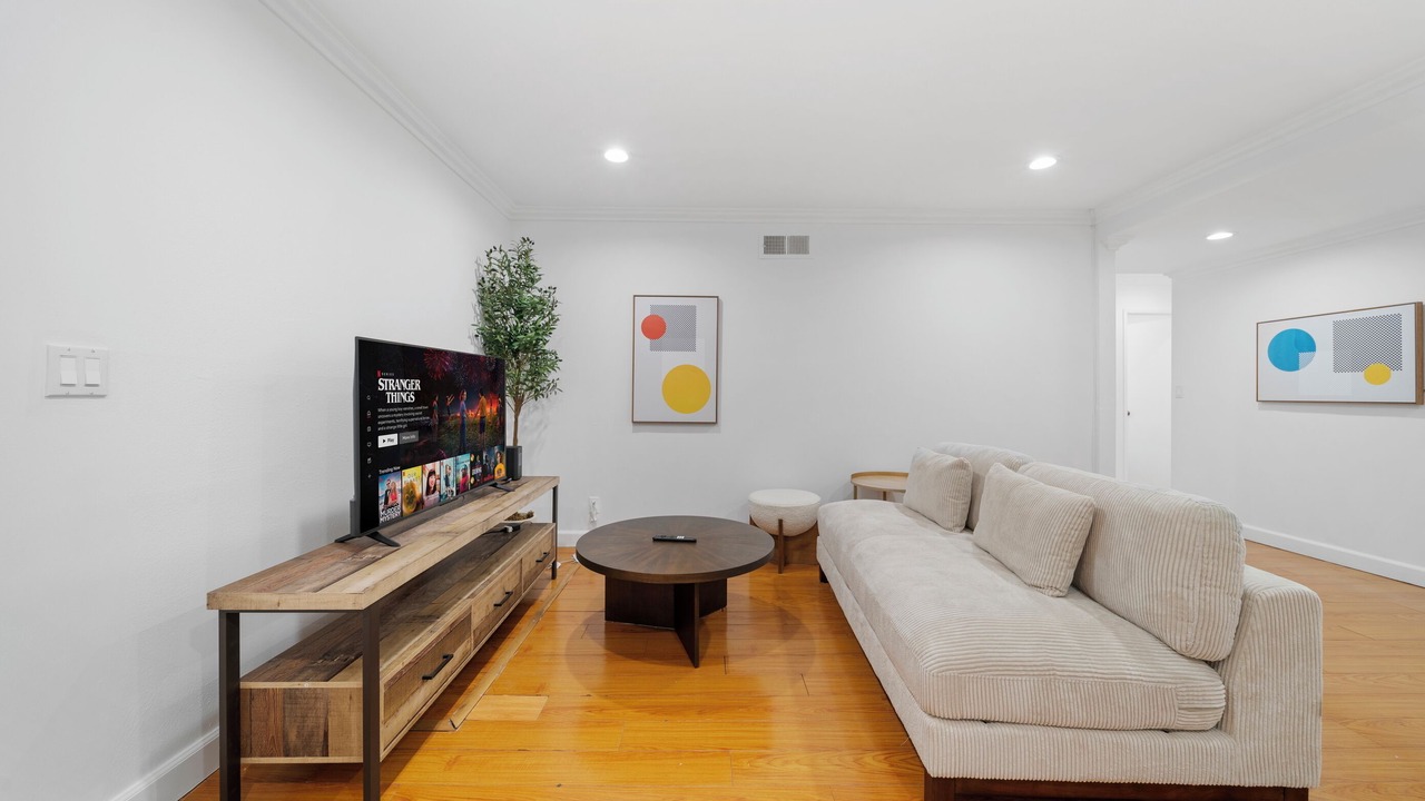 Photo of Livingroom in West Covina