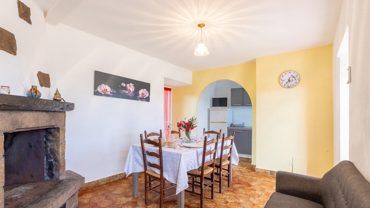 Photo of Livingroom in Gravieres