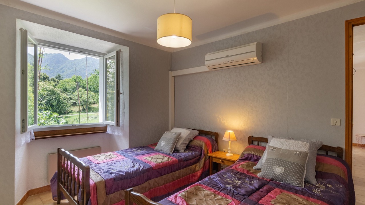 Photo of Bedroom in Gravieres