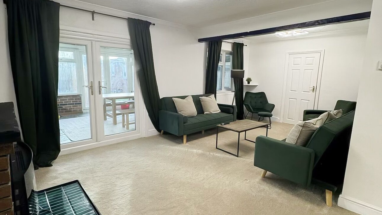 Photo of Livingroom in Rickmansworth