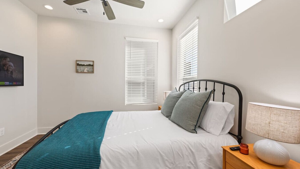 Photo of Bedroom in Lafayette