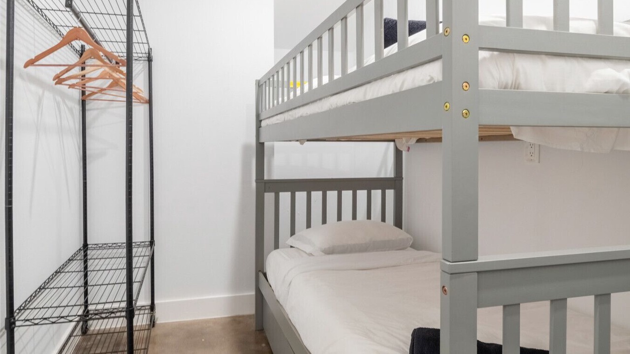 Photo of Bedroom in Blackshear-Prospect Hill