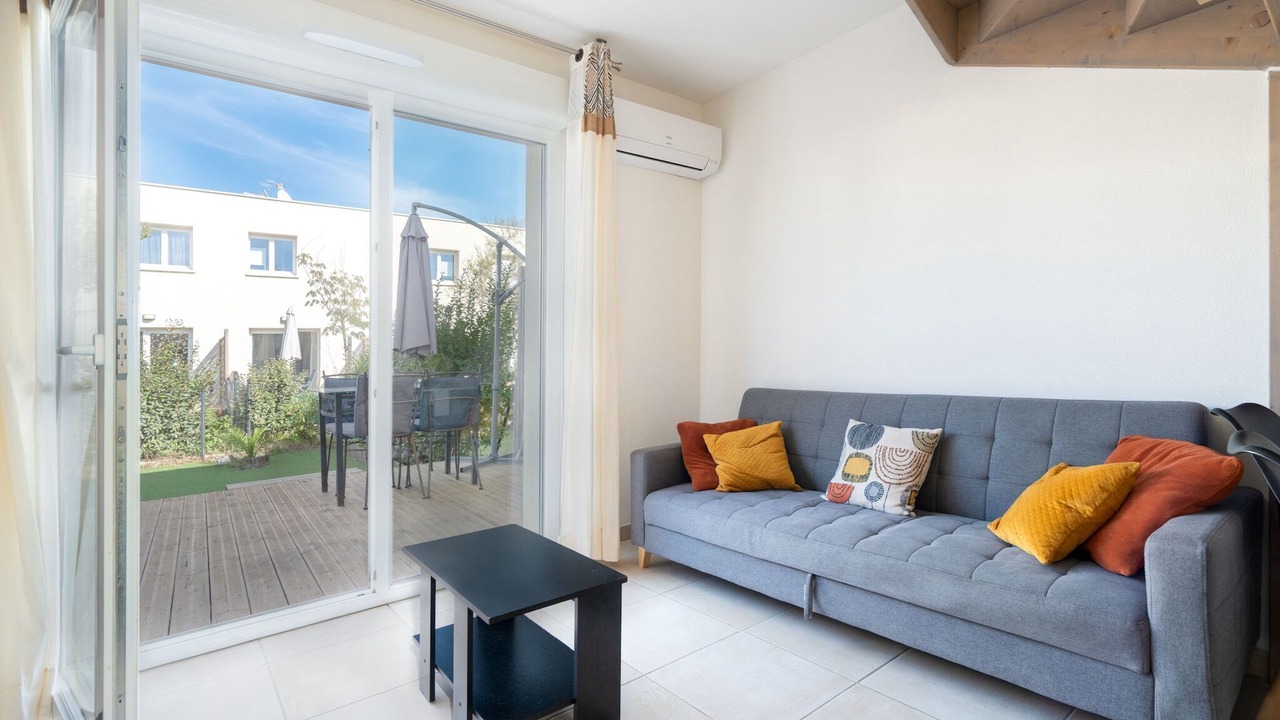 Photo of Livingroom in Serignan