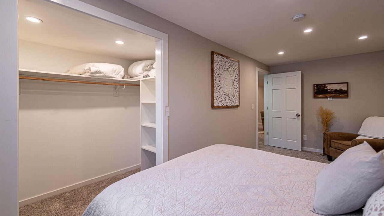 Photo of Bedroom in Iowa City