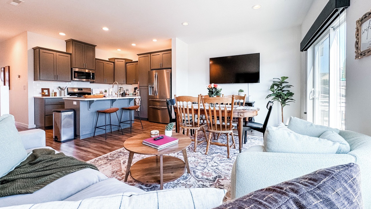 Photo of Others in South Gateway