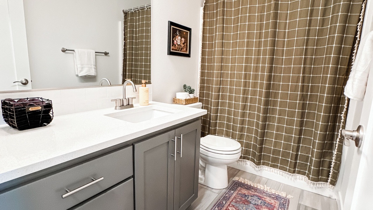 Photo of Bathroom in South Gateway