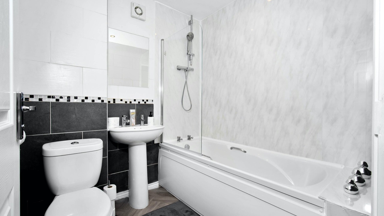 Photo of Others in Tipton