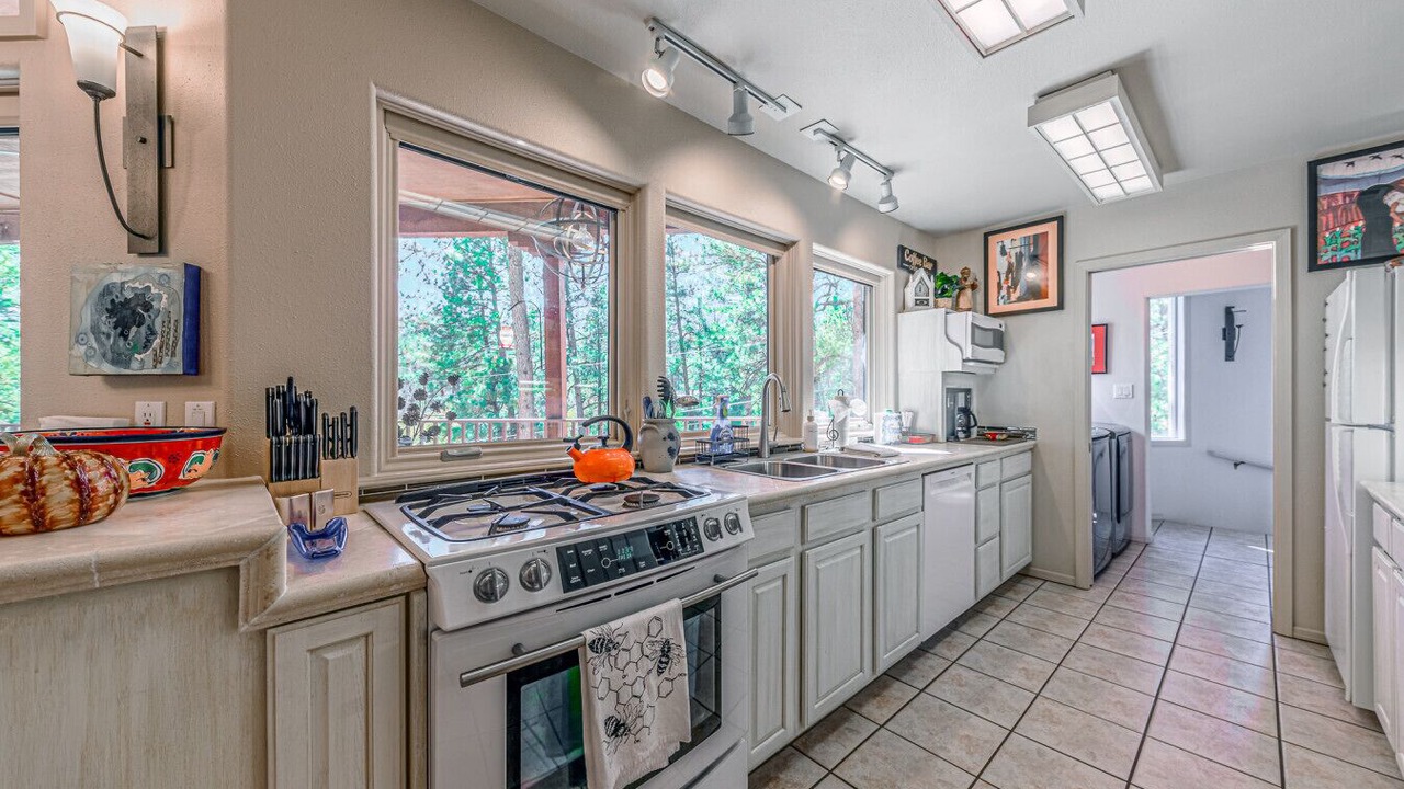 Photo of Kitchen in Ruidoso