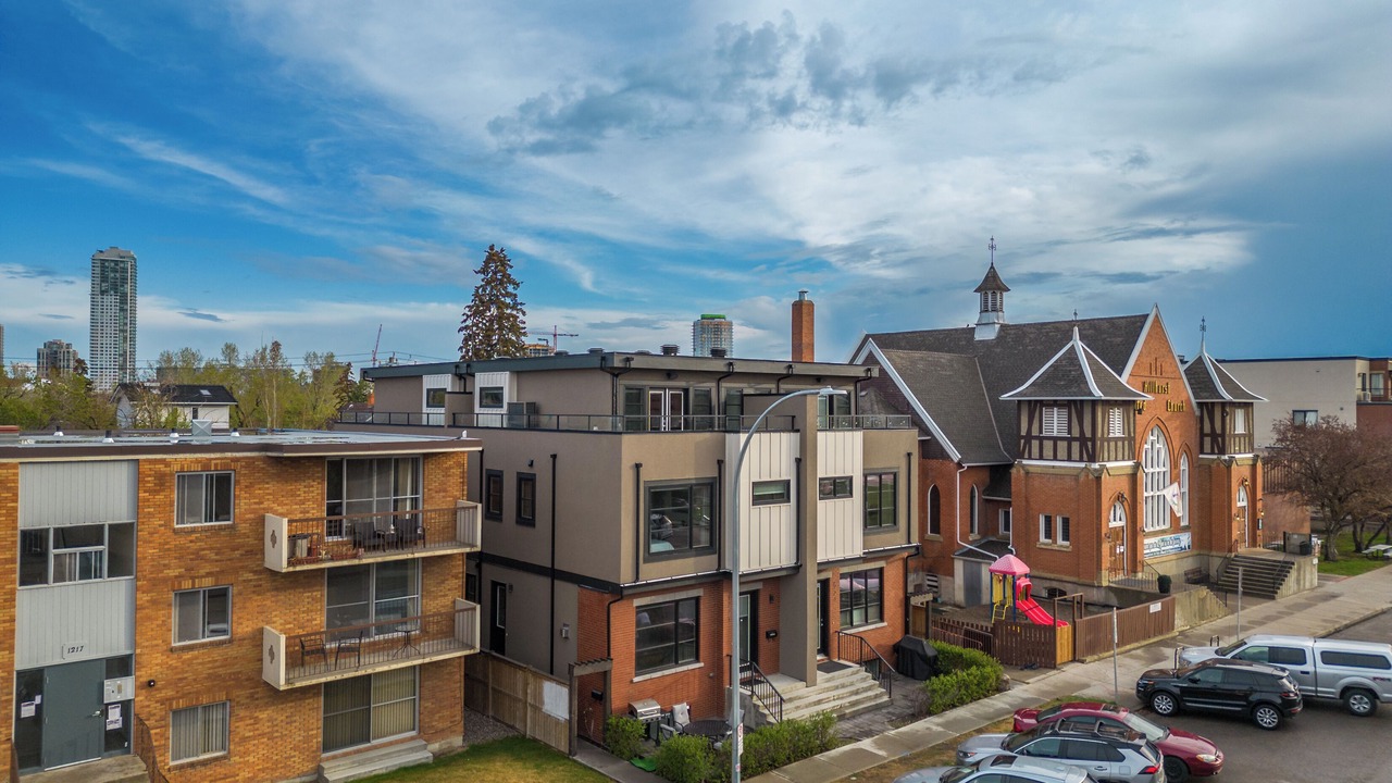 Photo of Outdoor in Kensington