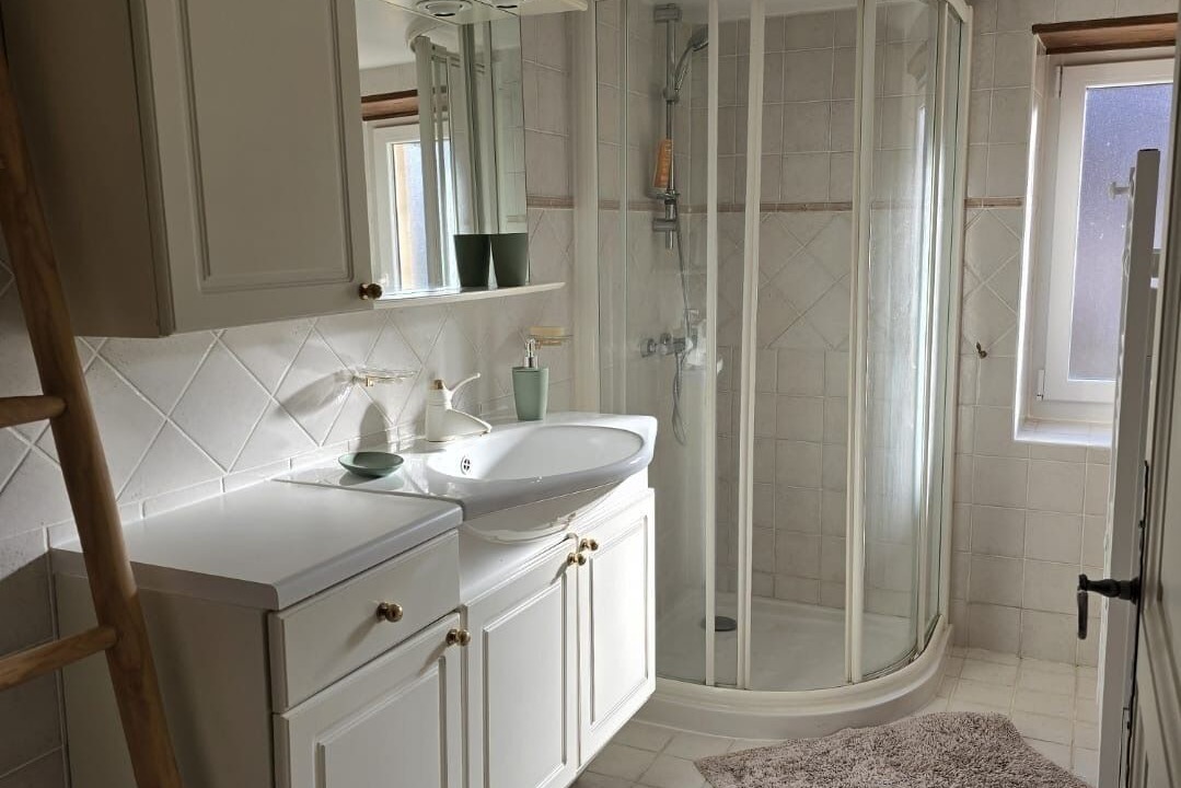 Photo of Bathroom in Meyrals