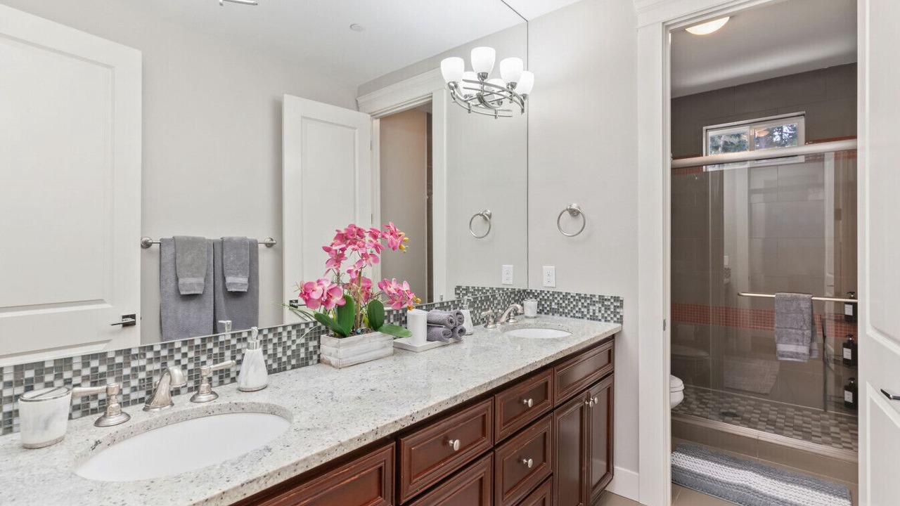 Photo of Others in Lakeland South