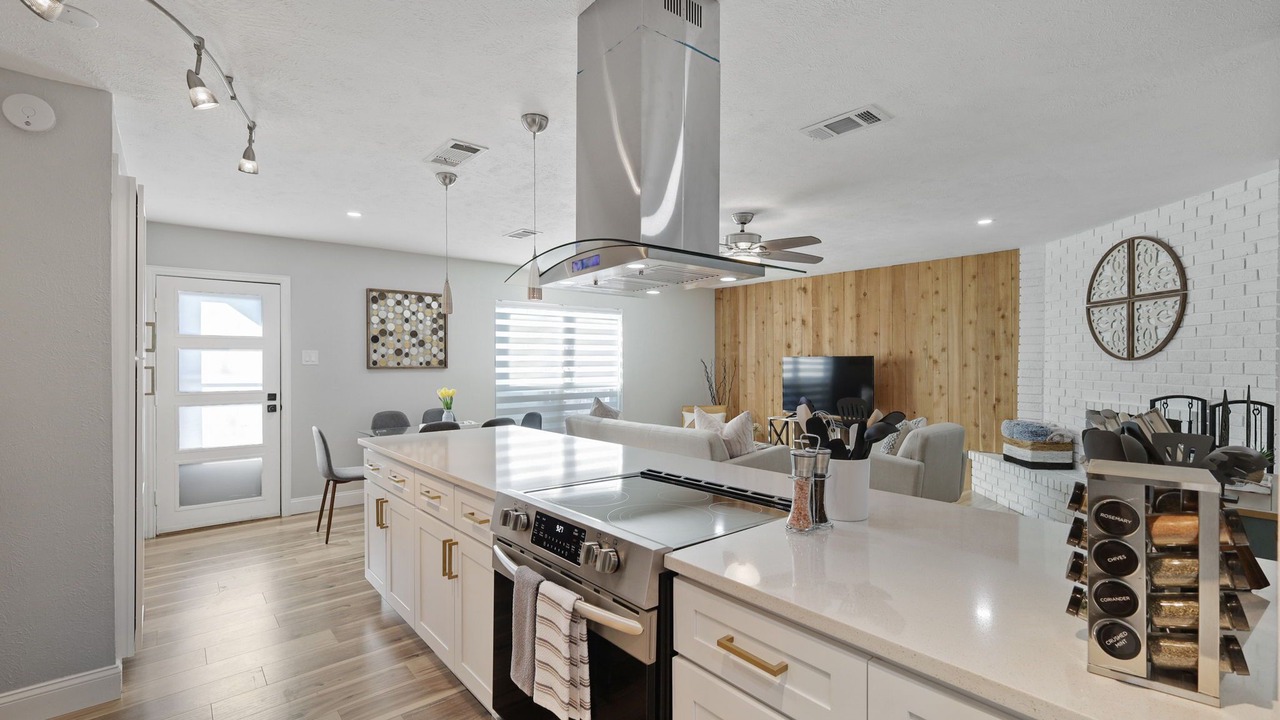 Photo of Kitchen in The Colony