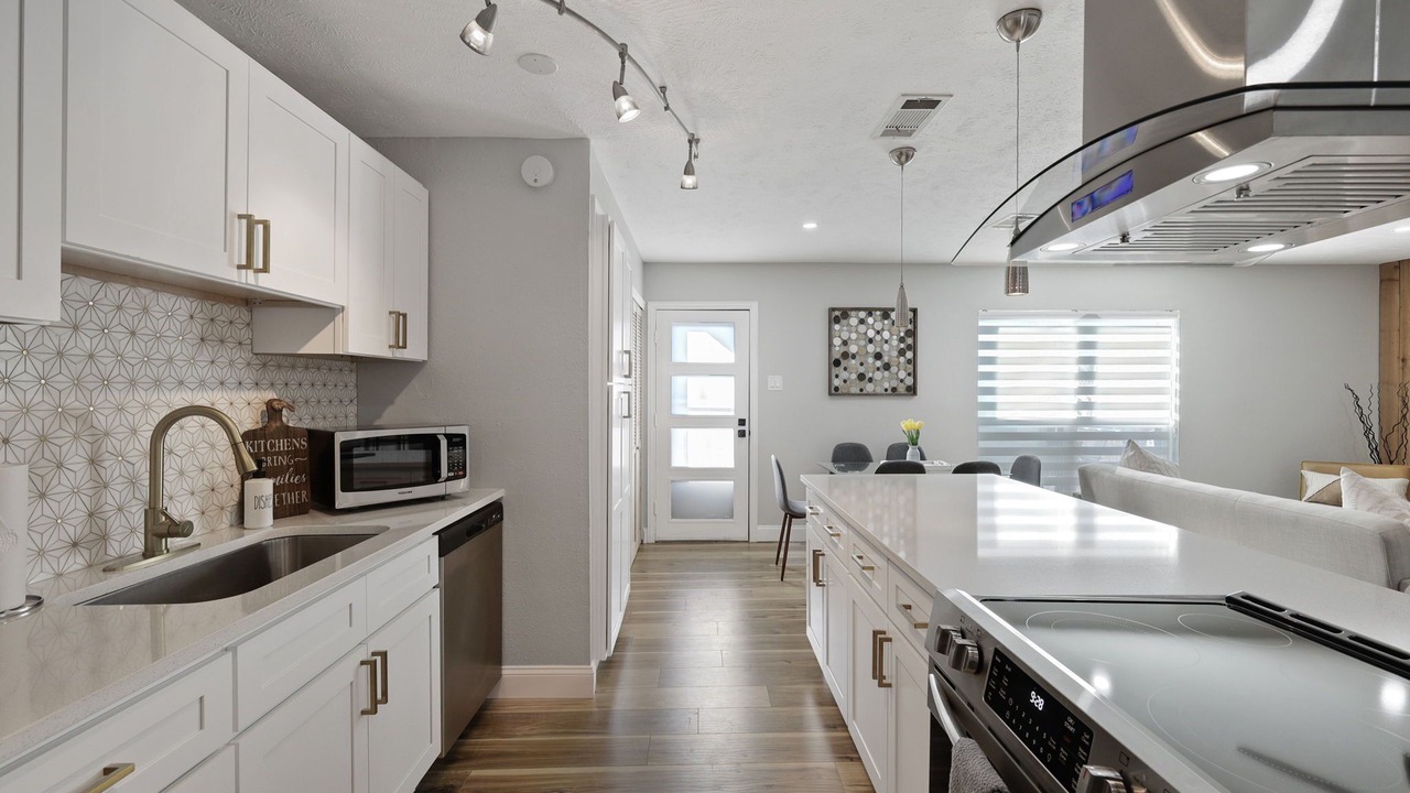 Photo of Kitchen in The Colony