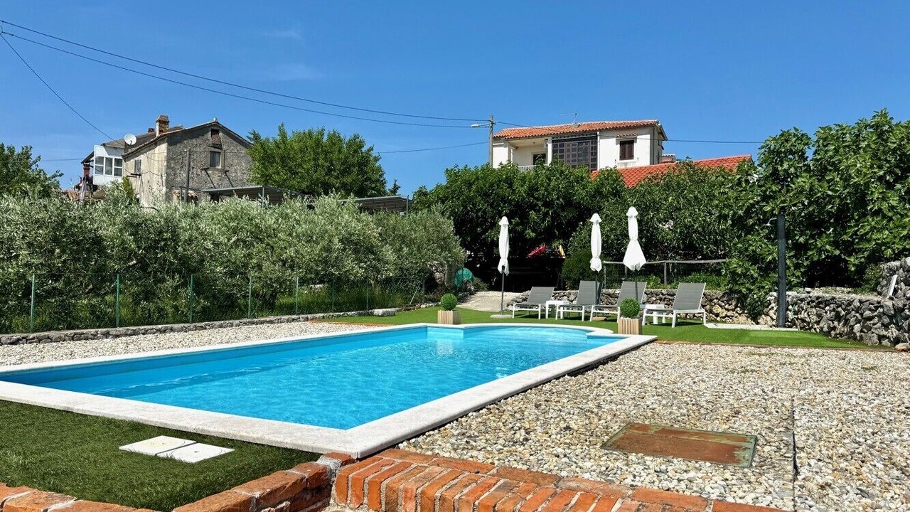 Photo of Outdoor in Brzac