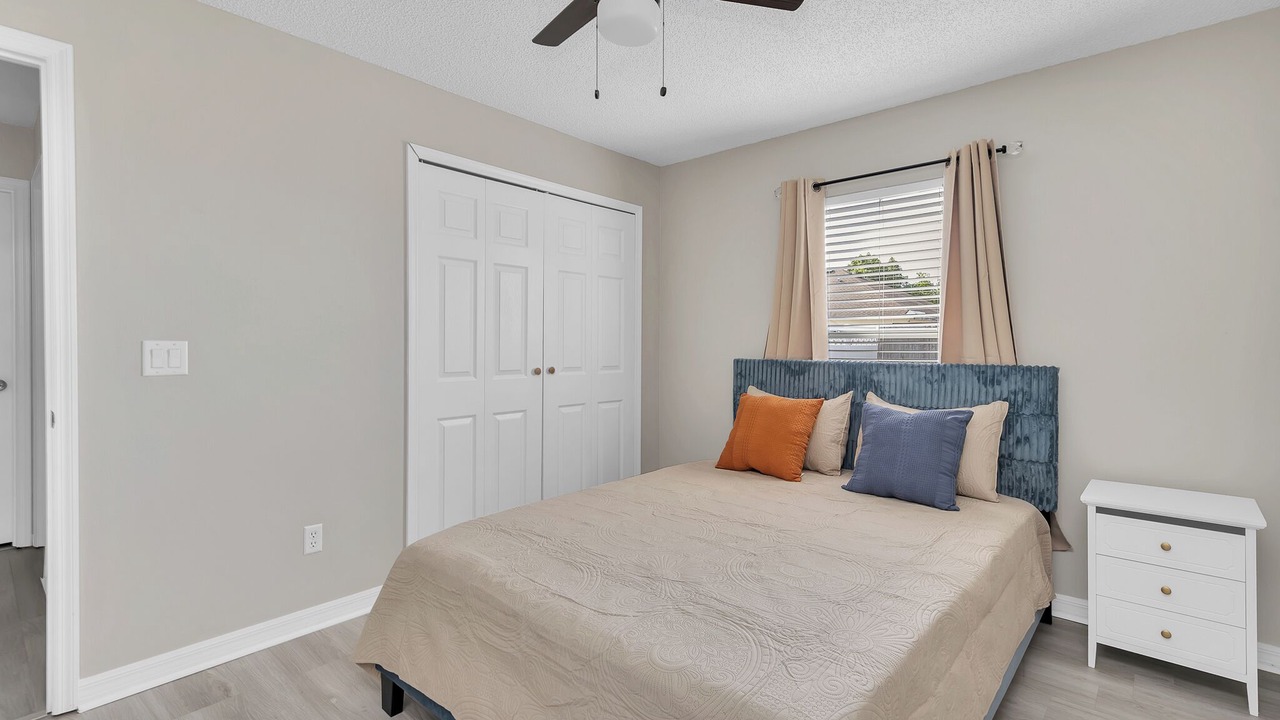Photo of Bedroom in Hiawassee